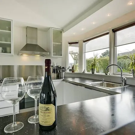 Eksklusiv Beliggende I Vandkanten Ferienhaus *